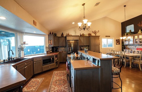 Tucson House | Casa Mischne, Love & Light