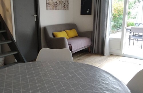 Saint-Martin-d'Ardeche House | Petite Maison a Saint Martin D'ardèche