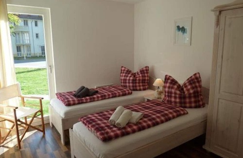 Graal Mueritz Boat Rental | Strandpark 2.1 Comfortable holiday residence