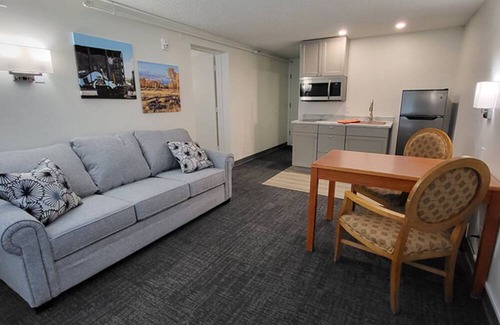 Evanston Apartment | Secure Access Building, Fresh Fully Remodeled Apartment