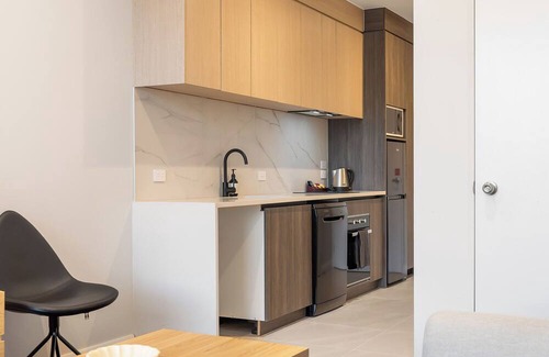 East Tamaki Apartment | Self Contained Studio Apartment with secure access and close to all amenities!