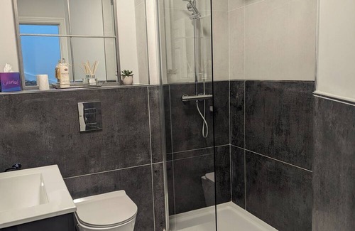 Westport Cottage | Stunning Town house located in the heart of Westport Quay