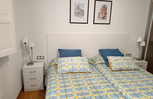Logrono City Centre Apartment | Center: In the Cathedral Plaza Great Apartment, Steps From Everything!