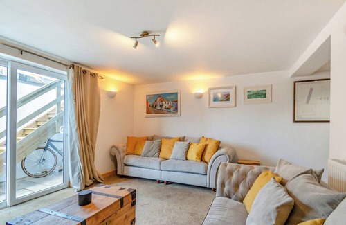 St Davids Cottage | Picked for its superb location close to the Cathedral and only a 30 minute walk to the beach.