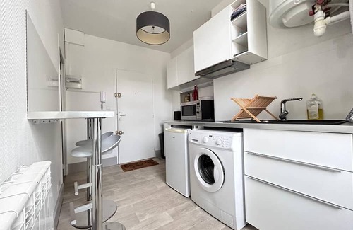 La Gare Apartment | Vrbo Property