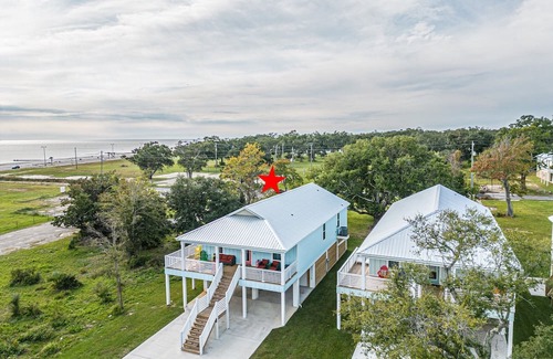 Gulfport House | 133 West Cedar Drive Gulfport Ms