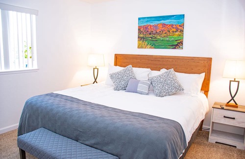 Indio House | Coachella Poolside Paradise, accommodates up to 10 guest