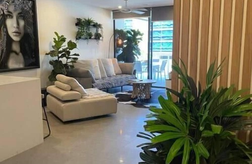 Sunshine Coast Apartment | New Boutique Apartment in the heart of Mooloolaba by BOXXLA