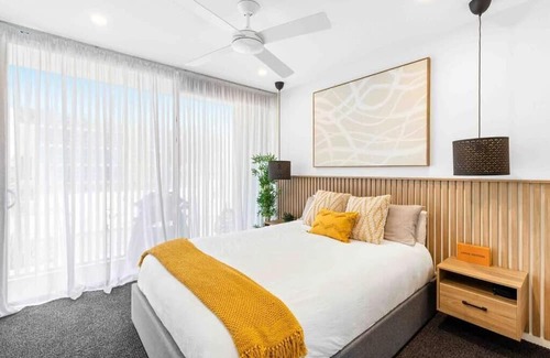 Sunshine Coast Apartment | New Boutique Apartment in the heart of Mooloolaba by BOXXLA