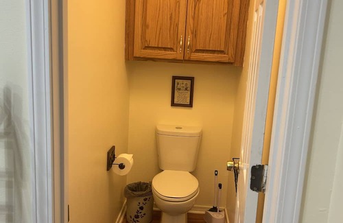 Atmore Apartment | Highland Haven studio guest suite. Cozy, comfy, private&convenient. Has it all!