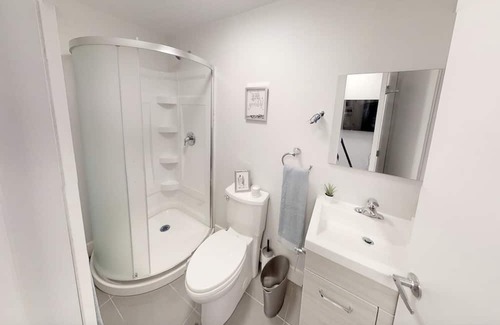 Sandy Hill Apartment | Studio in the heart of downtown!
