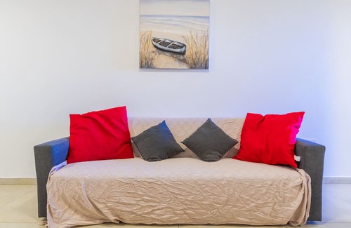Qawra Apartment | Brand New Modern Bright 3 Bedroom 2 Bathroom Apartment C12