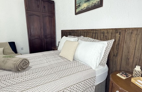Palhoca House | Deliciosa Casa a Beira Mar na Praia da Pinheira com Piscina