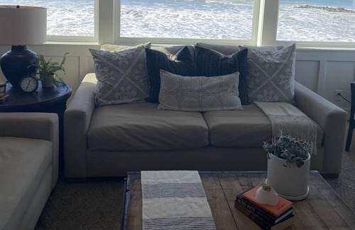 Pierpont Bay House | Ventura GETAWAY Ocean Front Beach House