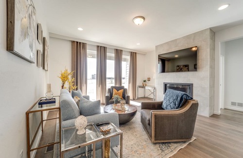 Longmont House | Longmont Vacation Rental ~ 3 Mi to Downtown!