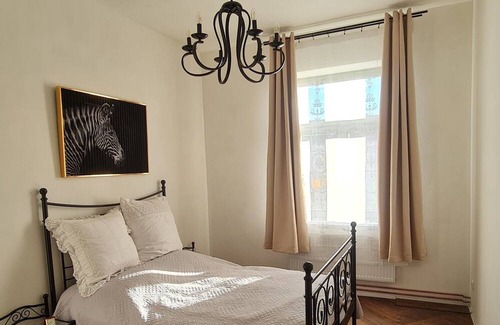 Hoym Apartment | Genießen Sie Ihren Familienurlaub in Historischem Ambiente im Badehaus Hoym