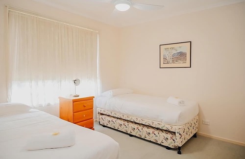 Moama Apartment | Near Murray River A Lovely Holiday Unit in Moama