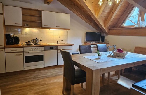 Ischgl Apartment | Beautiful apartment for 4 people with WIFI, TV, balcony and parking