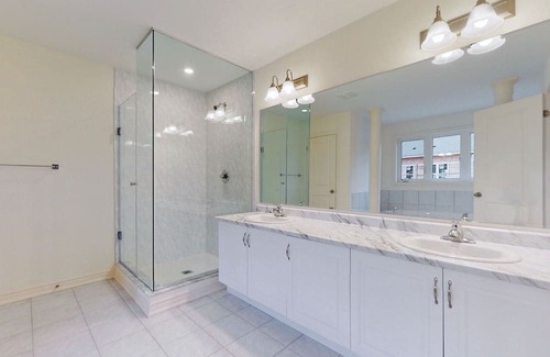 Brampton House | Modern 4-Bedroom Home with Serene Backyard Oasis