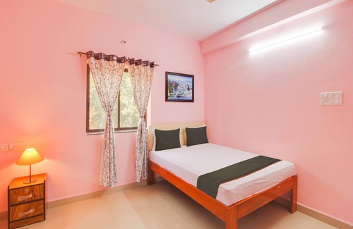 Velha Goa Hotel | Collection O Shadowline Guesthouse