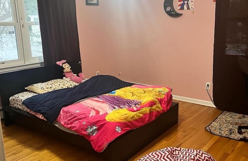 Edison Apartment | Downtown Edison, Close to NYC Modern Luxury Retreat - Single Family Home