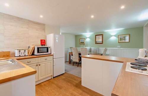 Newton-on-Rawcliffe House | Magpie cottage w pool in North Yorkshire