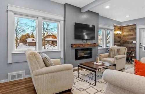 Kewaunee House | Comfortable family home,1/2 mile from Lake Michigan. Large yard, lower ensuite