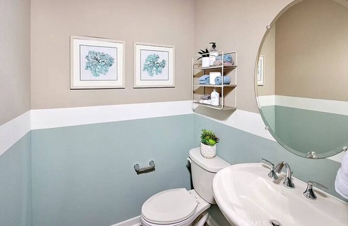 Moreno Valley Apartment | Modern Radiant Haven Retreat apartment with AC and WiFi in Moreno Valley