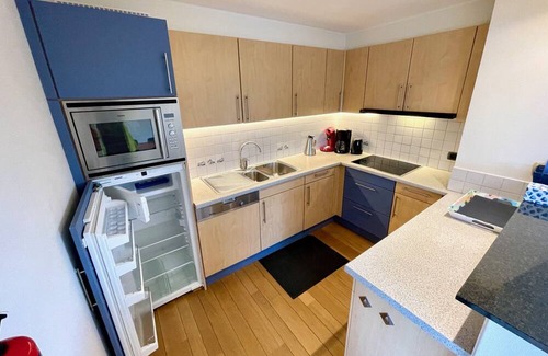 Oostduinkerke Villa | Omaar: Holiday villa for 7 on the dunes