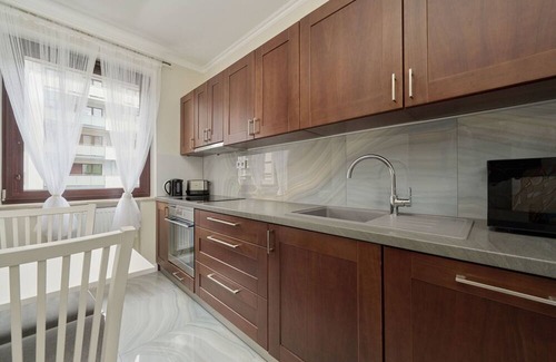 Krzyki Apartment | Nyska 54A | Wrocław | Balcony | Parking | One Bedroom