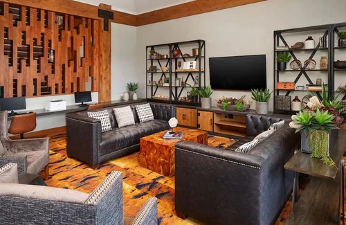 The Highlands House | Fresh SNOW! Exquisite Upscale Oasis · Ski Resort