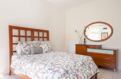 Guaniquilla House | Casa GiraSol, Winter Paradise