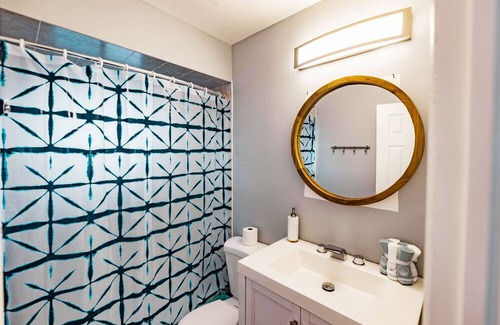 Leeds Point House | Water Front BnB sleeps 8