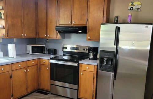 Pinetown House | "Katie's Hideaway", Rural and Private, yet only 3 miles from Belhaven, NC