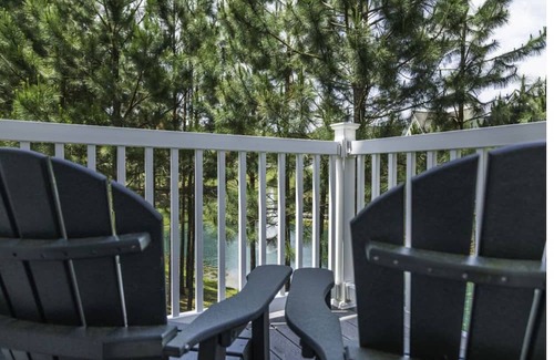 Norfolk Cottage | 1 BD Cottage at Kings Creek