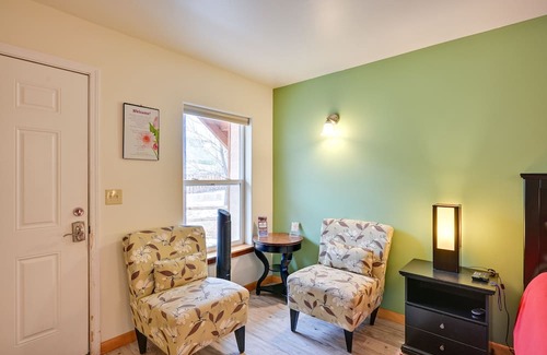 Crestone Apartment | Pet-Friendly ‘Fifth Dimension’ Studio in Crestone!