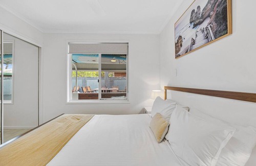 Mudjimba House | Beachside 3-Bed with Spacious Backyard & BBQ
