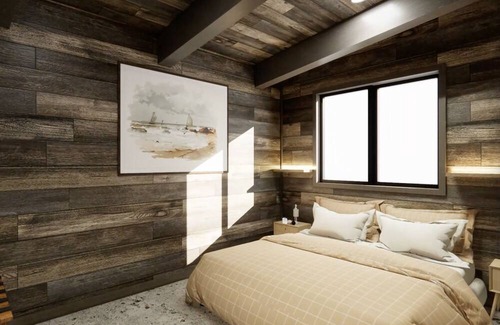 Last Chance Cabin | Recharge & Reel: Unwind in Our 2BR Cabin, Steps Away from Fly-Fishing Bliss!