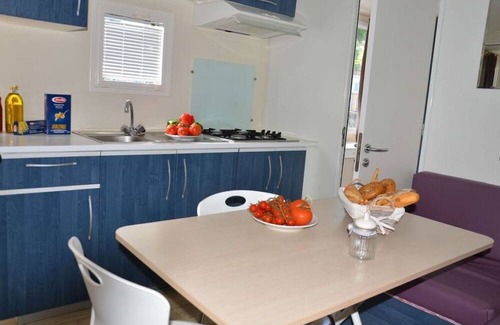 Cologna Spiaggia House | Feriendorf Stork Camping Village Mobilehome Happy Easy für 6 Personen