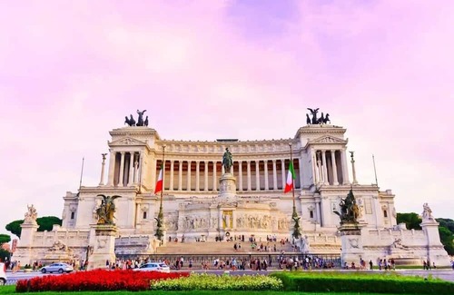 Ripa Apartment | Elegant 1BR Suite for Four Persons at Rome