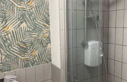 Paisley Apartment | The Wee Studio Flat - Entire rental unit in Renfrewshire, United Kingdom