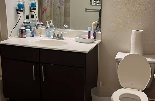 Hudson Exchange Apartment | 2 bedroom/2bath available in luxury waterfront building- Jersey city-Newport