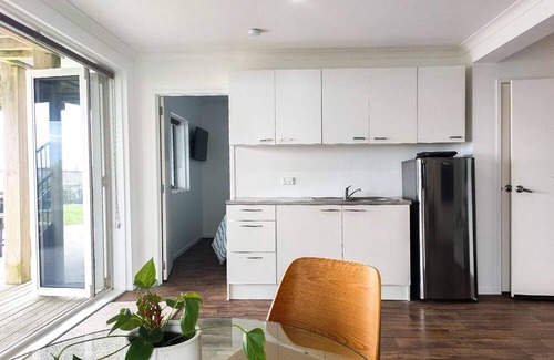 Pukehina House | Seaside Escape