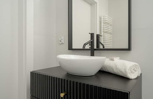 Krzyki Apartment | Studio in the center | Railway station | Wroclaw