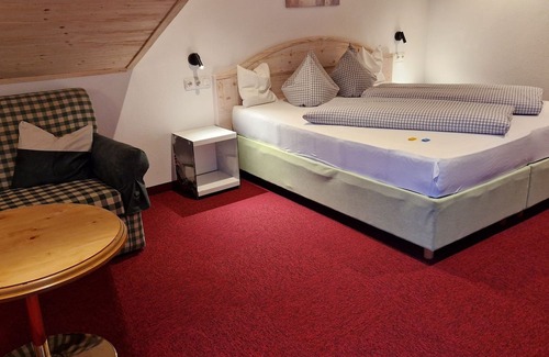 Tannheim Cottage | Komfortzimmer 5 - Gasthaus Pension Bergheim