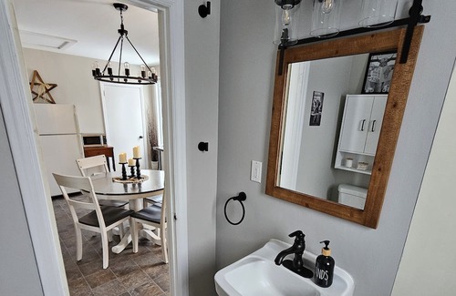 Kapuskasing Apartment | High End Apartment with Farmhouse Charm in the Centre of Kapuskasing