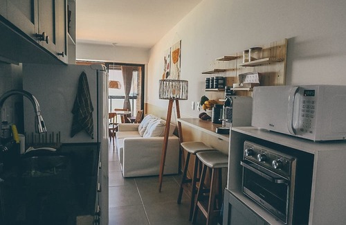 Cruz das Almas RV Rental | Loft Novo com Vista Para o mar