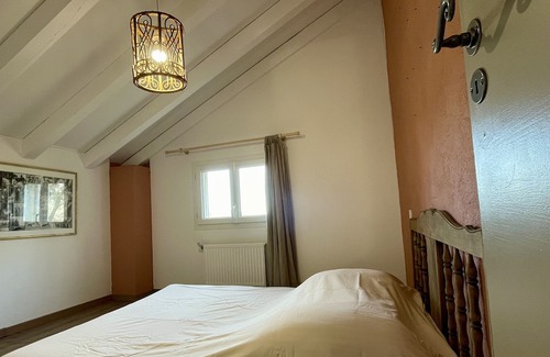 Arles House | Magnifique Gîte 10 Couchages au Cœur de la Camargue