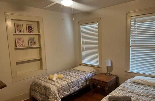 Murray Hill House | 3/1 Historic Charmer in Murray Hill with Laundry