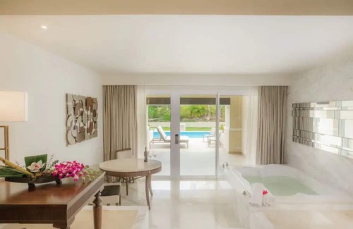 Puerto Morelos Resort | The Grand Moon Palace w/ Diamond All-inclusive!